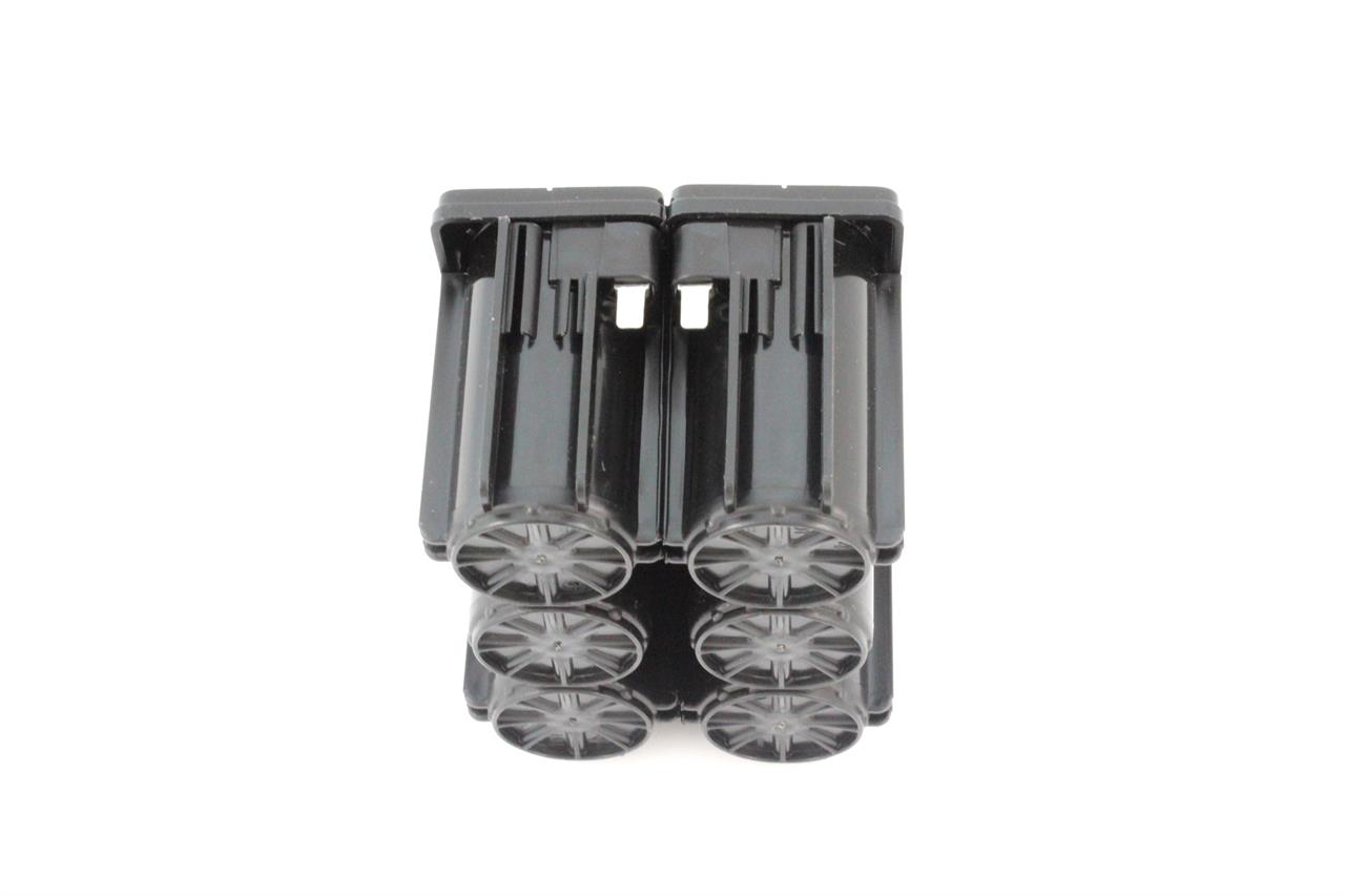 Hawker Cyclon 0819-0020 lead-acid battery, viewed from below Hawker Cyclon 0819-0020 lead-acid battery, viewed from below